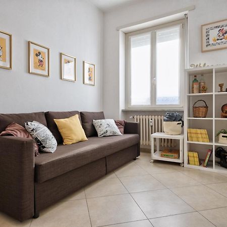 Toc-Toc Apartment A 10 Min Dall'Ospedale Maria Vittoria Turin Luaran gambar
