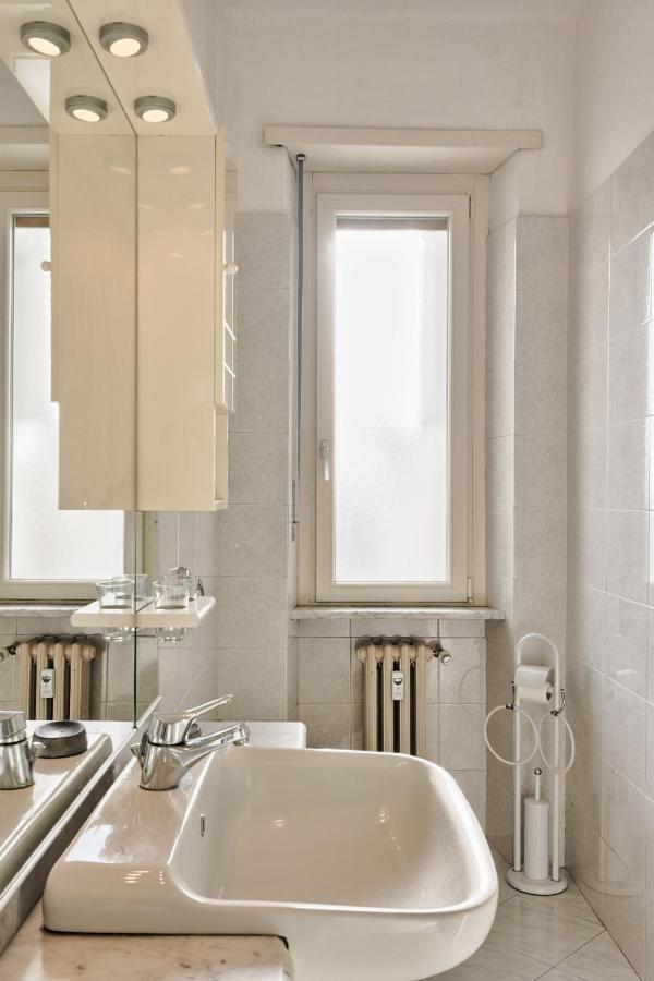 Toc-Toc Apartment A 10 Min Dall'Ospedale Maria Vittoria Turin Luaran gambar